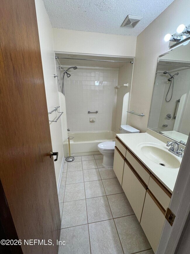 Building Photo - 8550 Goldeneye Ln