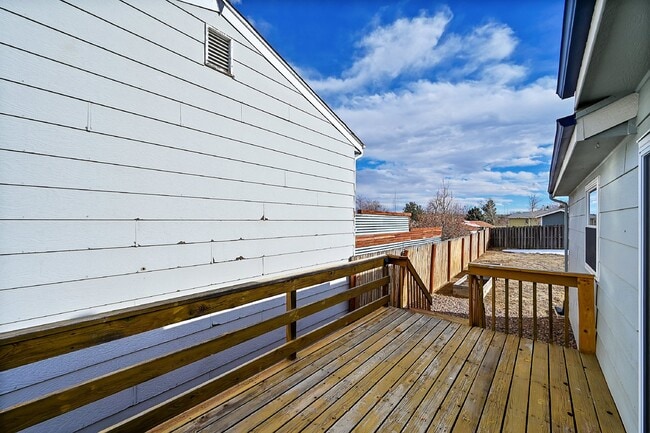 Building Photo - $2,375.00 - 3 Beds,2 Baths, Single Family ...