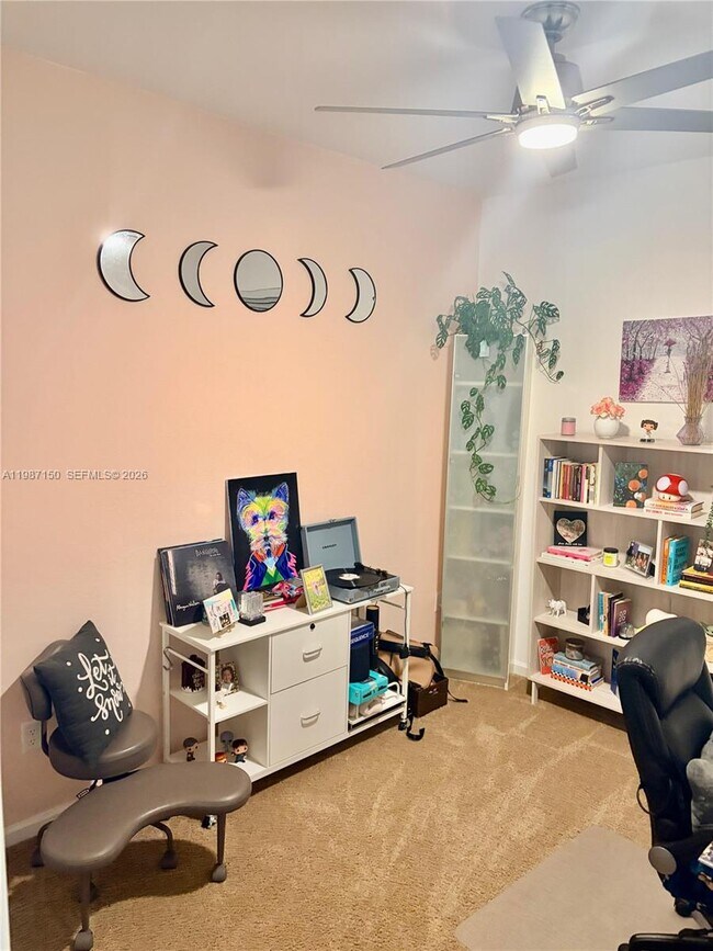 Building Photo - 4002 NW 11 Dr