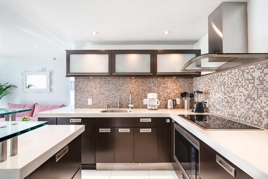 Building Photo - 2889 McFarlane Rd