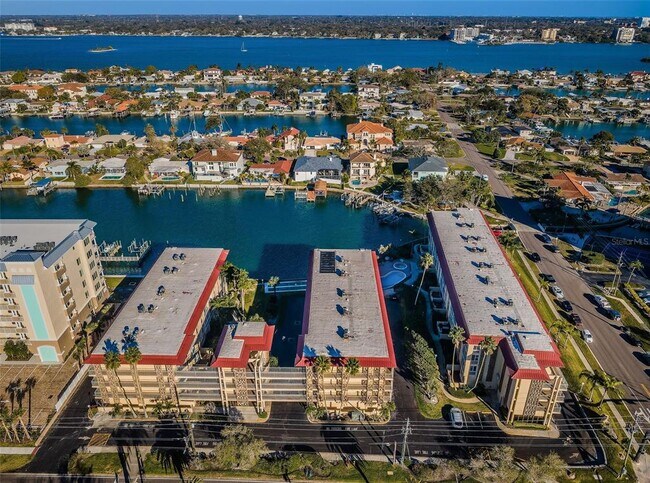 Building Photo - 105 Island Way