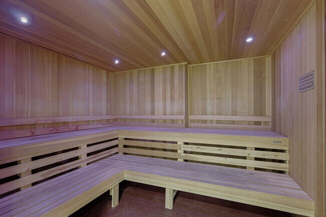 Building Photo - 6070 Sunny Manor Ct