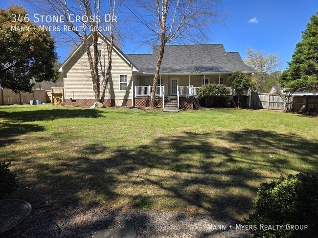 Building Photo - 346 Stone Cross Dr