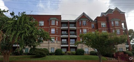 Building Photo - Charming 1-Bedroom Condo in Downtown Colum...