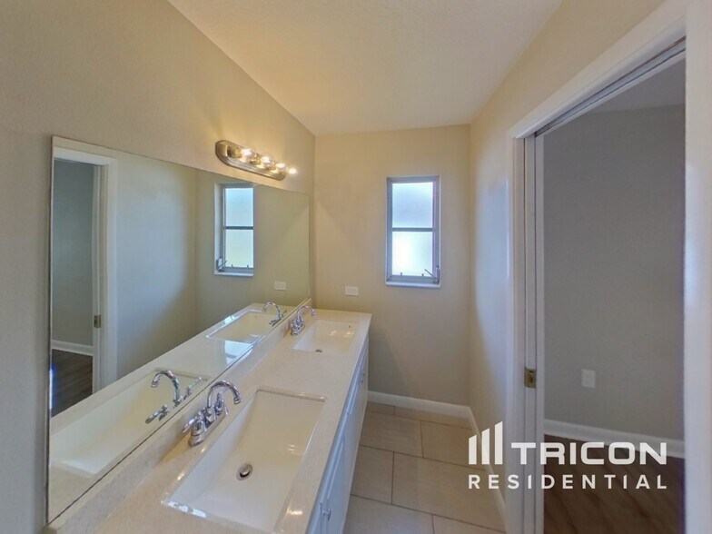 Building Photo - 1091 Gantt Ave