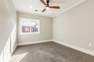 Building Photo - 640 Jefferson Ave