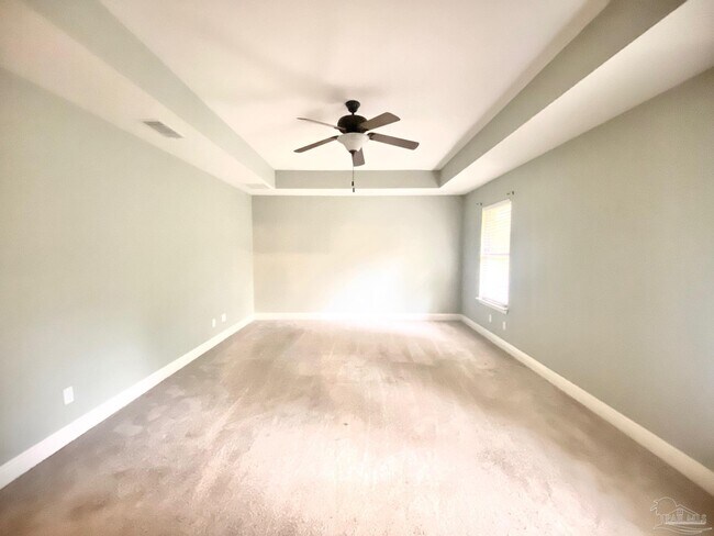 Building Photo - 8431 Ferlon Ave