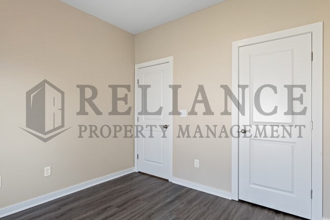 Building Photo - 3225 N Cedar Downs St