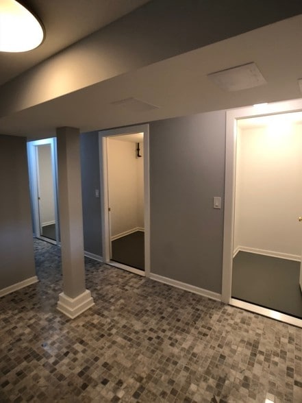 Storage Space - 1819 Wesley Ave