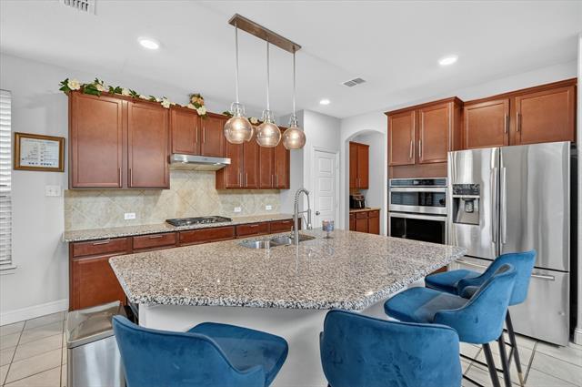 Building Photo - 7213 Willow Thorne Dr
