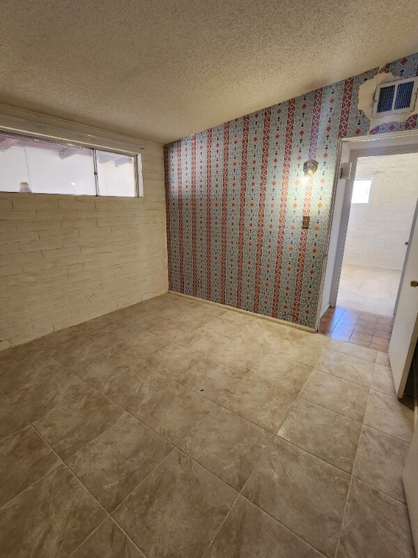 Building Photo - 7049 E Elbow Bay Dr