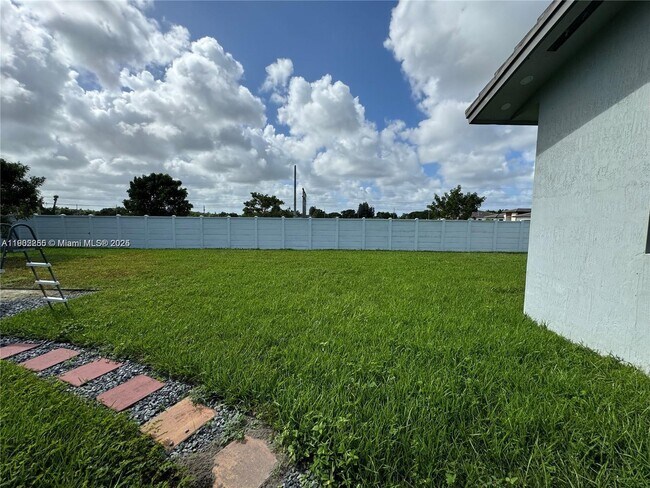 Building Photo - 13284 SW 228th St
