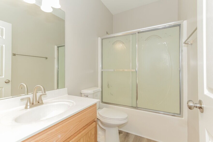 Building Photo - 1020 Breakmaker Ln