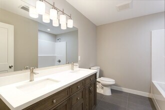 Building Photo - 3 Bed, 2 Bath Home in Maple Falls with 2 Car garage