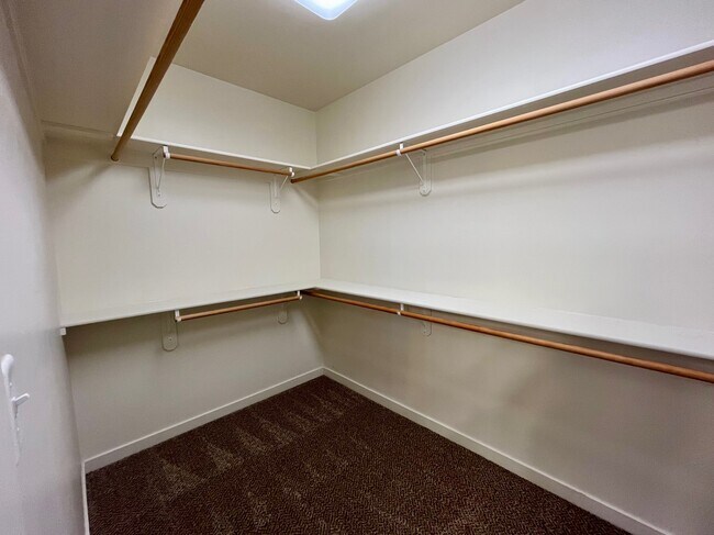 Building Photo - 120 S Voyage Ave