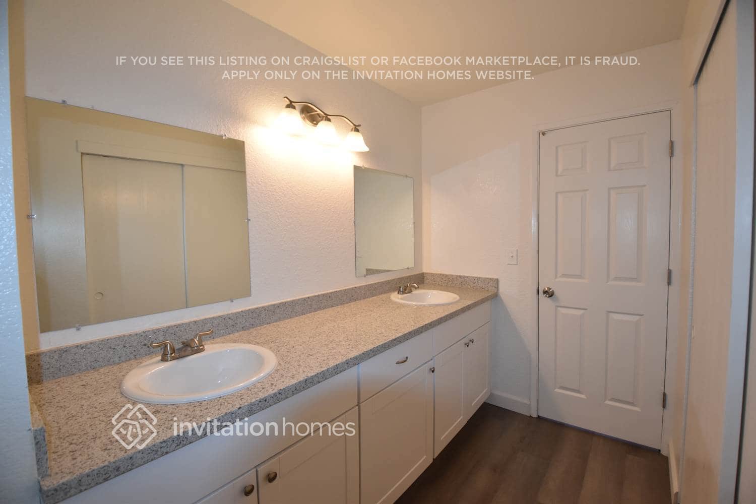 Building Photo - 1247 Crescendo Dr