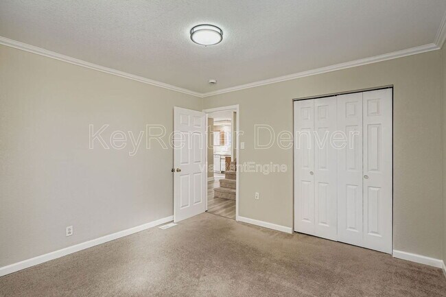 Building Photo - 1010 Jay St