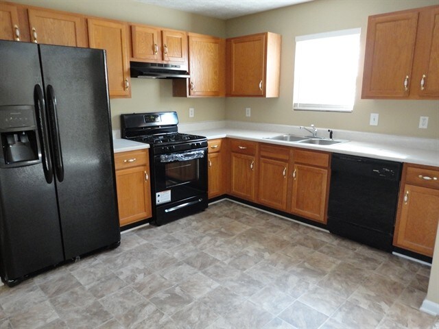 Building Photo - 5012 Bathgate Ct