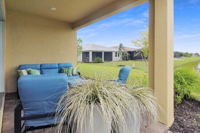 Building Photo - Renaissance at West Villages Annual Villa ...