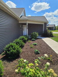 Building Photo - Meadowview Condominiums