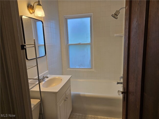 Building Photo - 3557 Lynnfield Rd