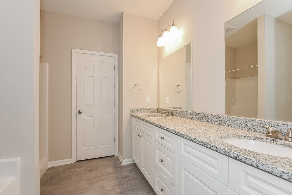 Building Photo - 19 Celtic Ct