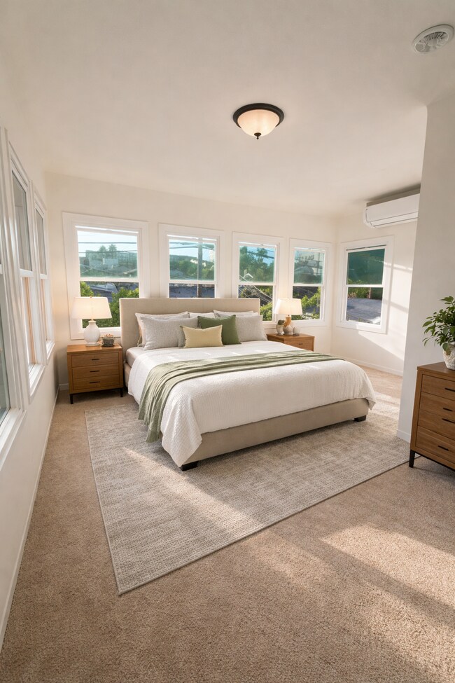 Building Photo - 211 N Vendome St