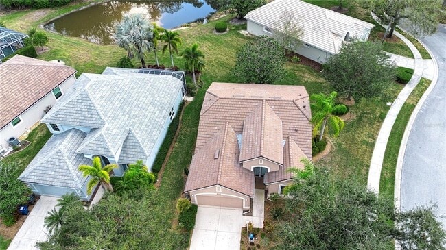 Building Photo - 8419 Whispering Woods Ct