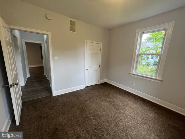 Building Photo - 705 W White Horse Pike
