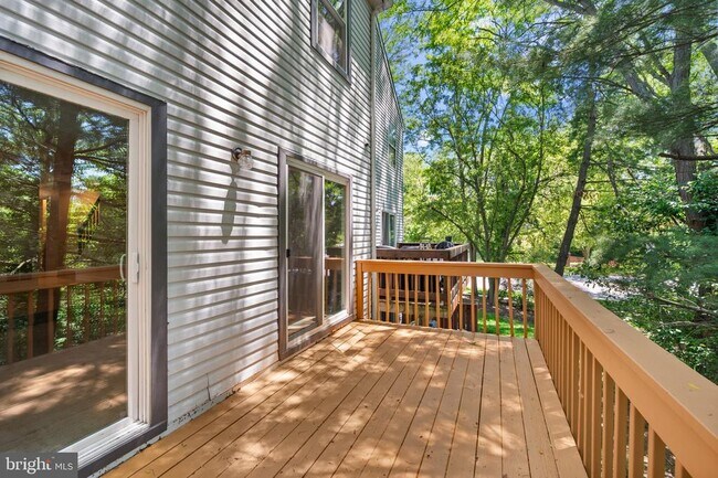 Building Photo - 4731 Leyden Way