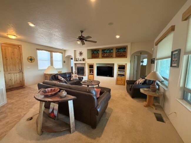 Building Photo - Long Term Vacation Rental Available Now - Fully Furnished In Verde Santa Fe on the golf course, B...