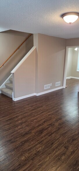 Building Photo - 1230 Stoughton Ave