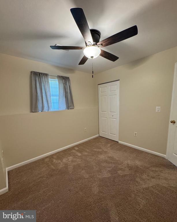 Building Photo - 10314 Butternut Cir