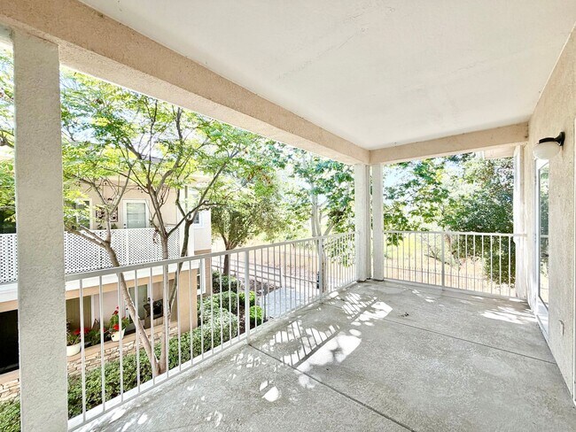 Building Photo - Stylish 2 Bedroom 2 Bathroom 1 Car Garage with Resort Style Amenities in Prime Temecula Location