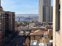 Building Photo - 654 Front St