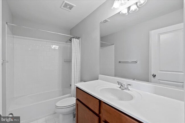 Building Photo - 8182 Broad Pl