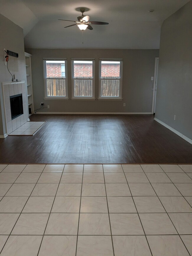 Building Photo - 5417 Beaver Ridge Dr