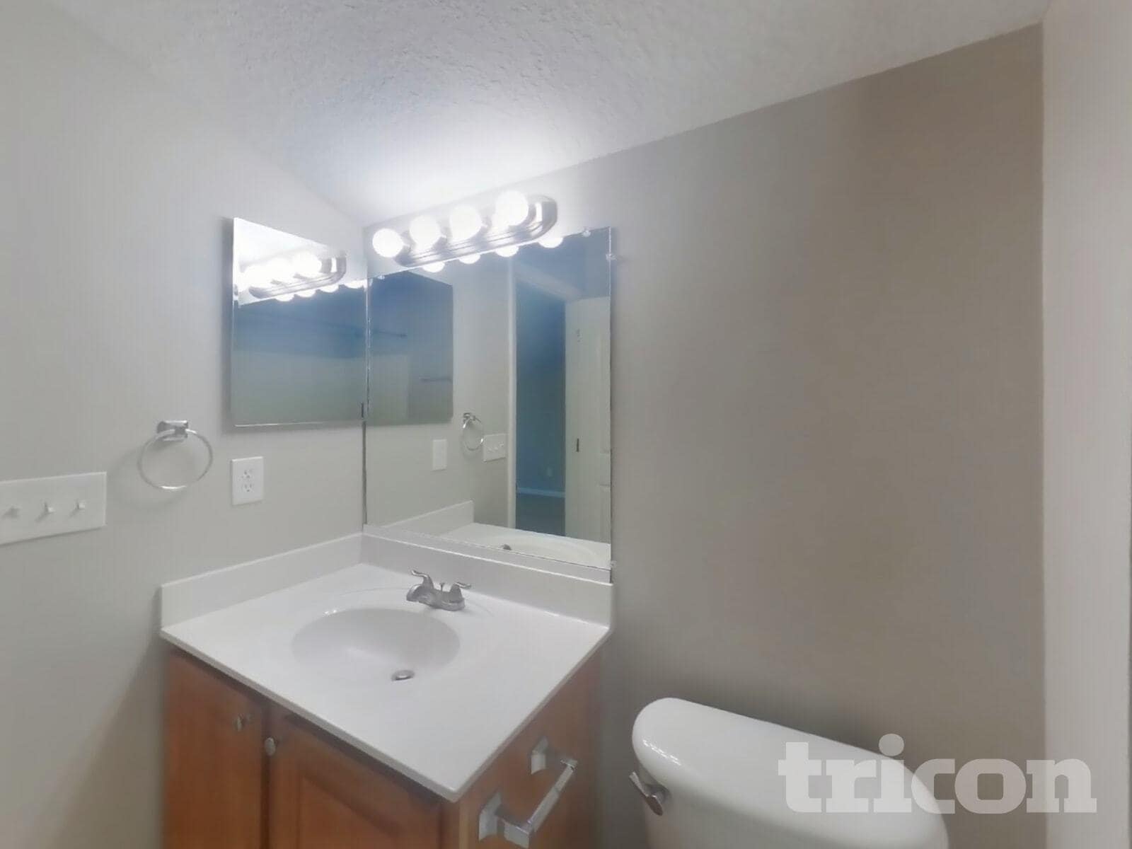 Building Photo - 13899 White Heron Pl