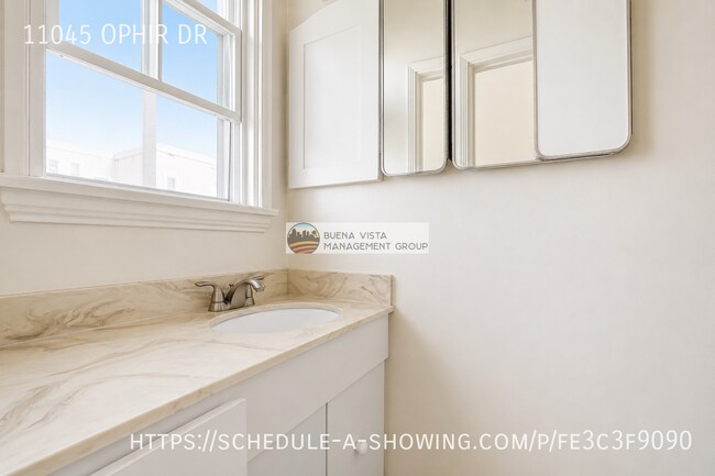 Building Photo - 11045 Ophir Dr