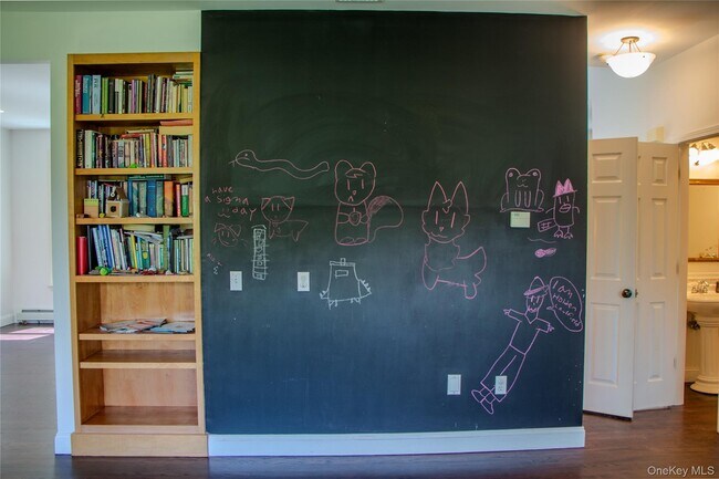 Building Photo - 14 Ledge Rock Ct