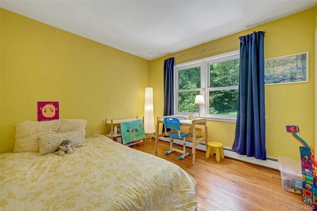 Building Photo - 9 Country Rd