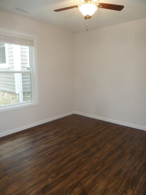 Building Photo - Sleek and Stylish, newly renovated 2 bedro...