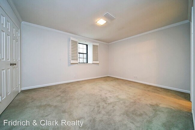 Building Photo - 2 br, 1.5 bath House - 5756 Stone Brook Drive