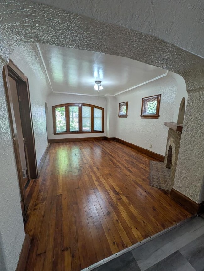 Building Photo - 3215 N 53rd St
