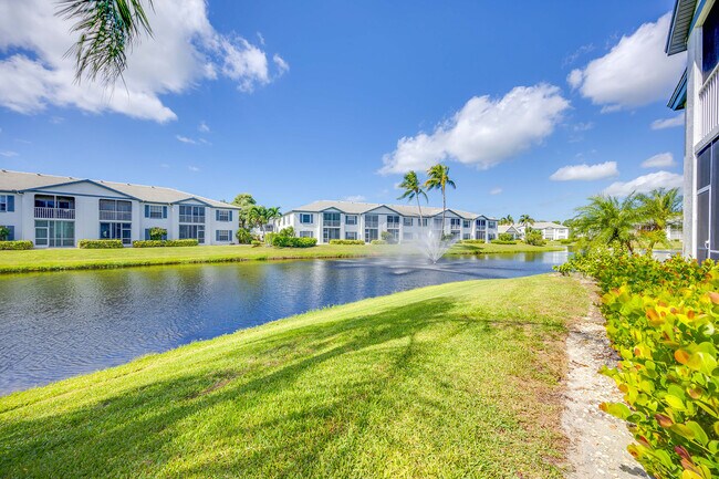 Building Photo - 886 Tanbark Dr