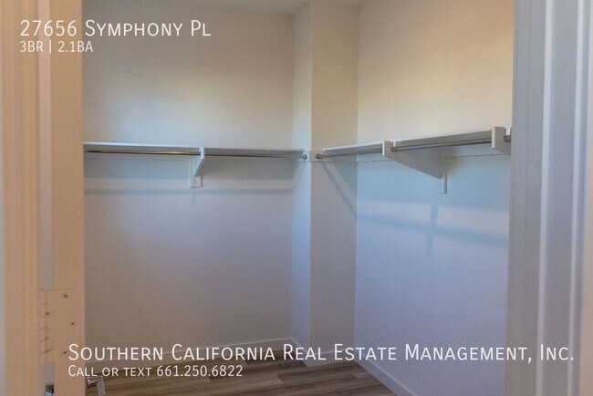 Building Photo - 27656 Symphony Pl