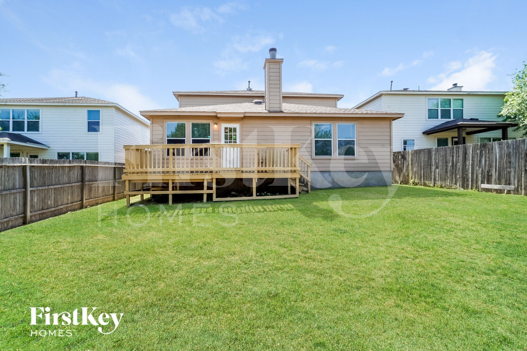 Building Photo - 3838 Sausalito Fern