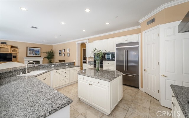 Building Photo - 21 Bent Oak