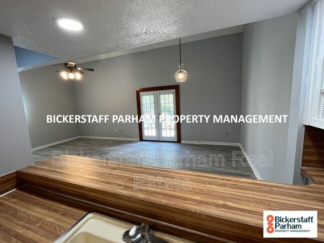 Building Photo - 6360 Olde Towne Dr