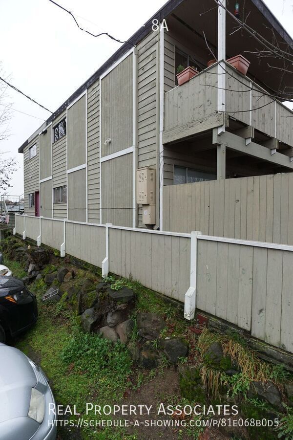 Building Photo - 15500 2nd Ave S